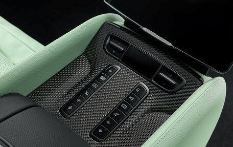 Mercedes-Benz V-Класс, 2025 год, 49 840 000 рублей, 32 фотография