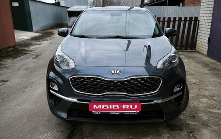 KIA Sportage IV рестайлинг, 2018 год, 2 150 000 рублей, 2 фотография