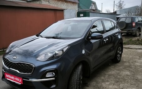 KIA Sportage IV рестайлинг, 2018 год, 2 150 000 рублей, 3 фотография