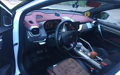 Geely Coolray I, 2023 год, 1 600 000 рублей, 6 фотография