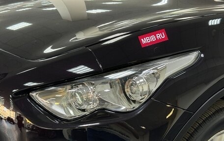 Infiniti QX70, 2017 год, 2 800 000 рублей, 5 фотография