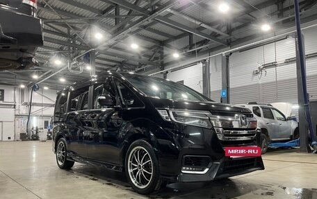 Honda Stepwgn IV, 2021 год, 2 599 900 рублей, 12 фотография