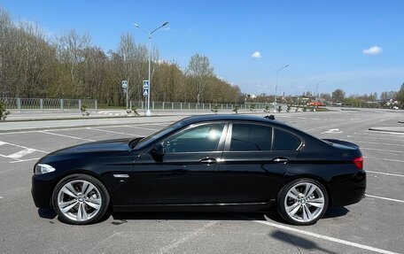 BMW 5 серия, 2012 год, 1 950 000 рублей, 3 фотография