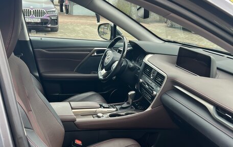 Lexus RX IV рестайлинг, 2016 год, 3 850 000 рублей, 7 фотография