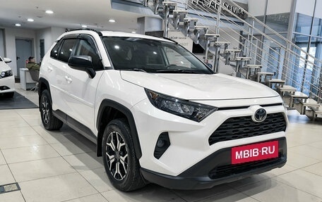 Toyota RAV4, 2019 год, 3 750 000 рублей, 3 фотография