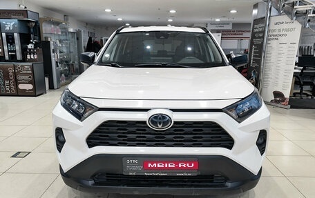 Toyota RAV4, 2019 год, 3 750 000 рублей, 2 фотография