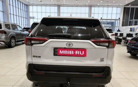 Toyota RAV4, 2019 год, 3 750 000 рублей, 7 фотография