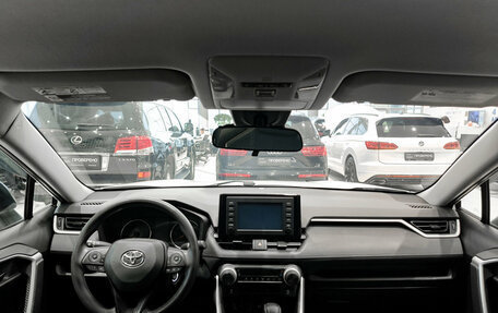 Toyota RAV4, 2019 год, 3 750 000 рублей, 17 фотография