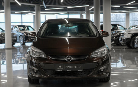 Opel Astra J, 2013 год, 690 000 рублей, 3 фотография