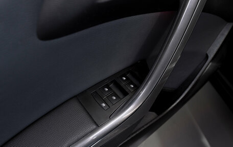 Opel Astra J, 2013 год, 690 000 рублей, 15 фотография