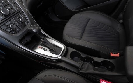 Opel Astra J, 2013 год, 690 000 рублей, 13 фотография