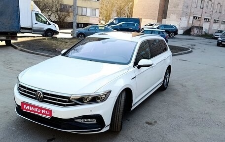 Volkswagen Passat B8 рестайлинг, 2020 год, 2 690 000 рублей, 1 фотография
