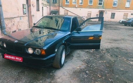 BMW 5 серия, 1994 год, 210 000 рублей, 1 фотография