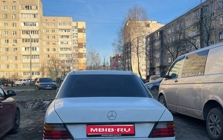 Mercedes-Benz W124, 1990 год, 150 000 рублей, 1 фотография