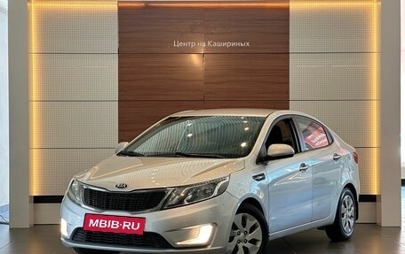 KIA Rio III рестайлинг, 2014 год, 899 900 рублей, 1 фотография