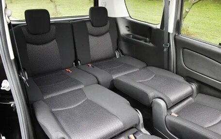 Nissan Serena IV, 2017 год, 1 900 000 рублей, 10 фотография