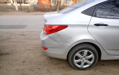 Hyundai Solaris II рестайлинг, 2011 год, 680 000 рублей, 8 фотография