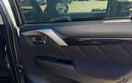 Mitsubishi Pajero Sport III рестайлинг, 2020 год, 2 679 000 рублей, 22 фотография