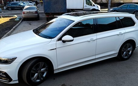 Volkswagen Passat B8 рестайлинг, 2020 год, 2 690 000 рублей, 3 фотография