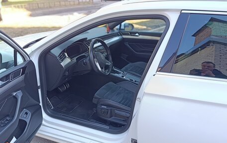 Volkswagen Passat B8 рестайлинг, 2020 год, 2 690 000 рублей, 12 фотография