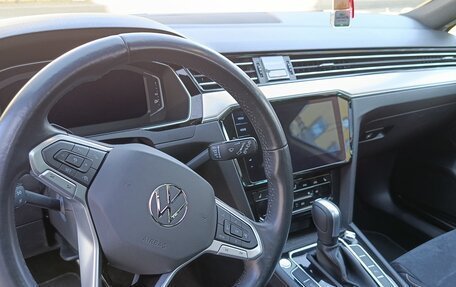 Volkswagen Passat B8 рестайлинг, 2020 год, 2 690 000 рублей, 17 фотография