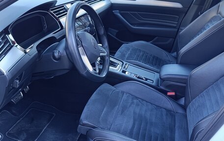 Volkswagen Passat B8 рестайлинг, 2020 год, 2 690 000 рублей, 15 фотография