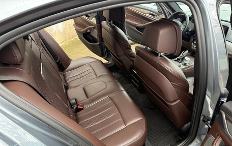 BMW 5 серия, 2018 год, 4 700 000 рублей, 14 фотография