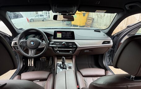 BMW 5 серия, 2018 год, 4 700 000 рублей, 18 фотография