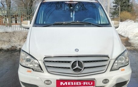 Mercedes-Benz Viano, 2011 год, 1 850 000 рублей, 2 фотография