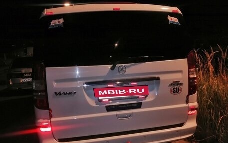 Mercedes-Benz Viano, 2011 год, 1 850 000 рублей, 4 фотография