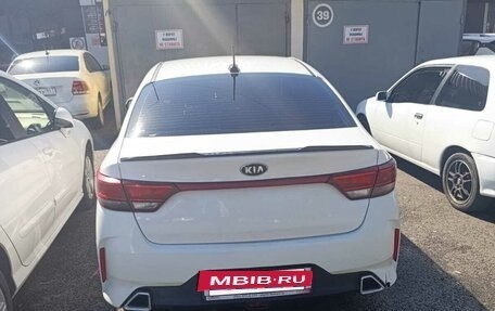 KIA Rio IV, 2021 год, 1 100 000 рублей, 3 фотография