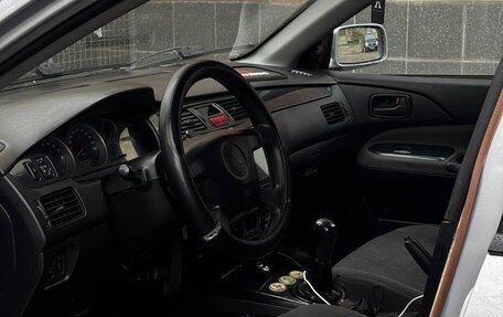 Mitsubishi Lancer IX, 2005 год, 330 000 рублей, 9 фотография