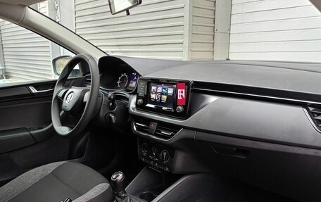 Skoda Rapid II, 2021 год, 1 484 000 рублей, 10 фотография