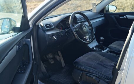 Volkswagen Passat B7, 2011 год, 700 000 рублей, 12 фотография