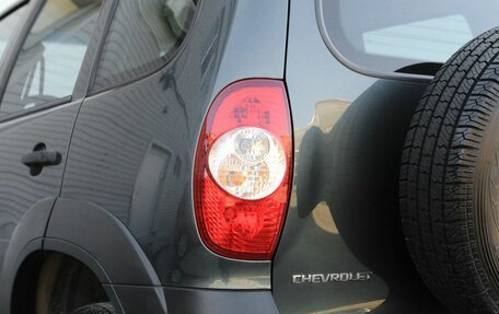 Chevrolet Niva I рестайлинг, 2017 год, 659 000 рублей, 7 фотография