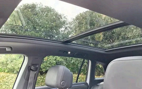 Volkswagen Tiguan II, 2022 год, 2 600 000 рублей, 7 фотография