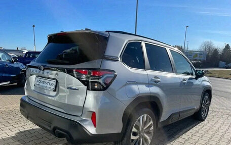 Subaru Forester, 2024 год, 2 600 000 рублей, 6 фотография