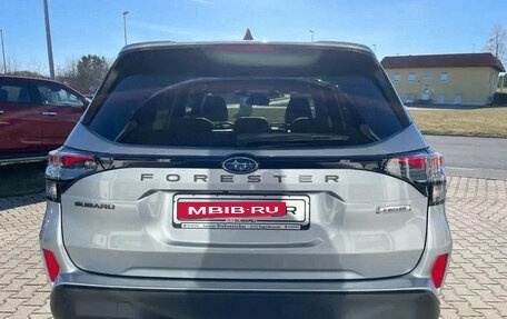 Subaru Forester, 2024 год, 2 600 000 рублей, 5 фотография