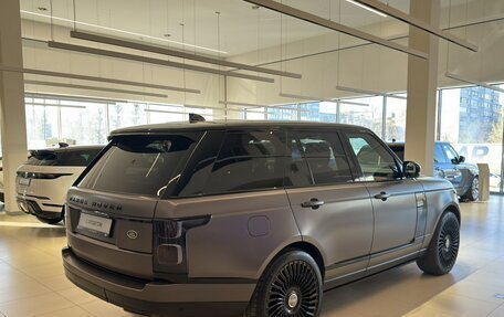 Land Rover Range Rover IV рестайлинг, 2019 год, 8 890 000 рублей, 5 фотография