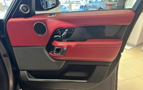 Land Rover Range Rover IV рестайлинг, 2019 год, 8 890 000 рублей, 30 фотография