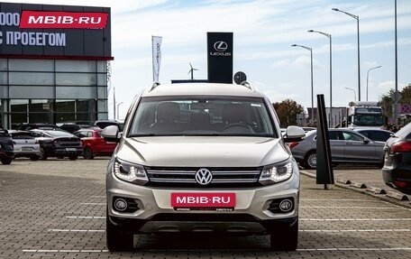 Volkswagen Tiguan I, 2015 год, 1 365 000 рублей, 2 фотография