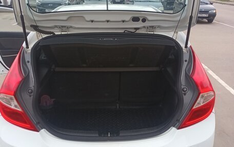 Hyundai Solaris II рестайлинг, 2012 год, 570 000 рублей, 1 фотография