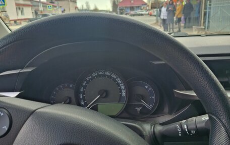 Toyota Corolla, 2013 год, 1 300 000 рублей, 6 фотография