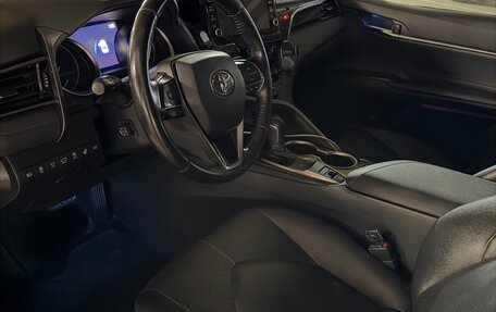 Toyota Camry, 2021 год, 3 500 000 рублей, 5 фотография