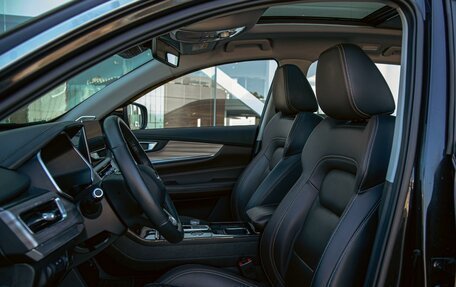 Chery Tiggo 8 Pro, 2022 год, 1 895 000 рублей, 11 фотография