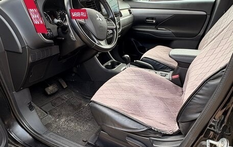 Mitsubishi Outlander III рестайлинг 3, 2012 год, 1 170 000 рублей, 11 фотография