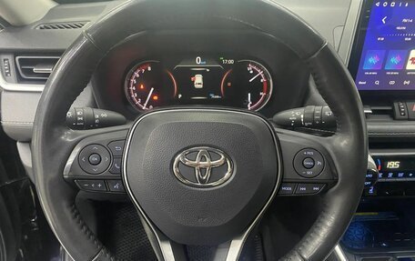 Toyota RAV4, 2021 год, 3 599 000 рублей, 12 фотография
