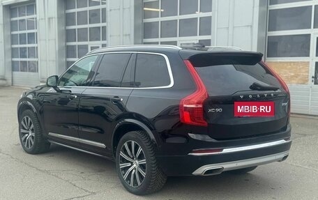 Volvo XC90 II рестайлинг, 2019 год, 4 390 000 рублей, 8 фотография