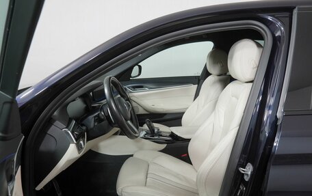 BMW 5 серия, 2021 год, 4 650 000 рублей, 11 фотография