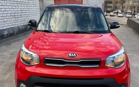 KIA Soul II рестайлинг, 2018 год, 1 700 000 рублей, 1 фотография